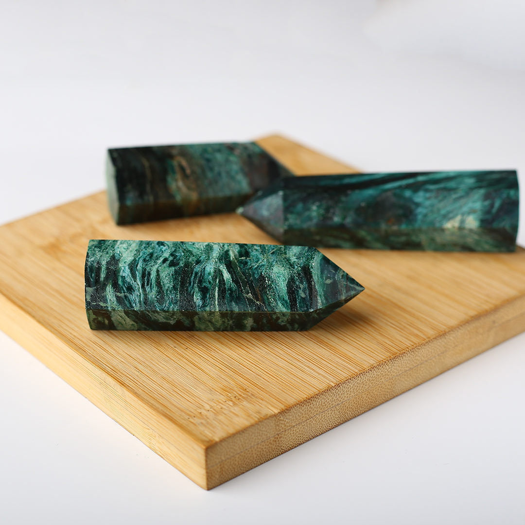 Green Mica Hexagonal Crystal Column Ornament